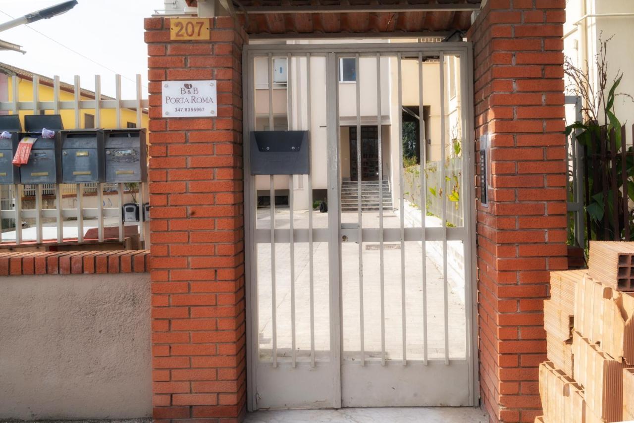 B&B Porta Roma คาปัว ภายนอก รูปภาพ